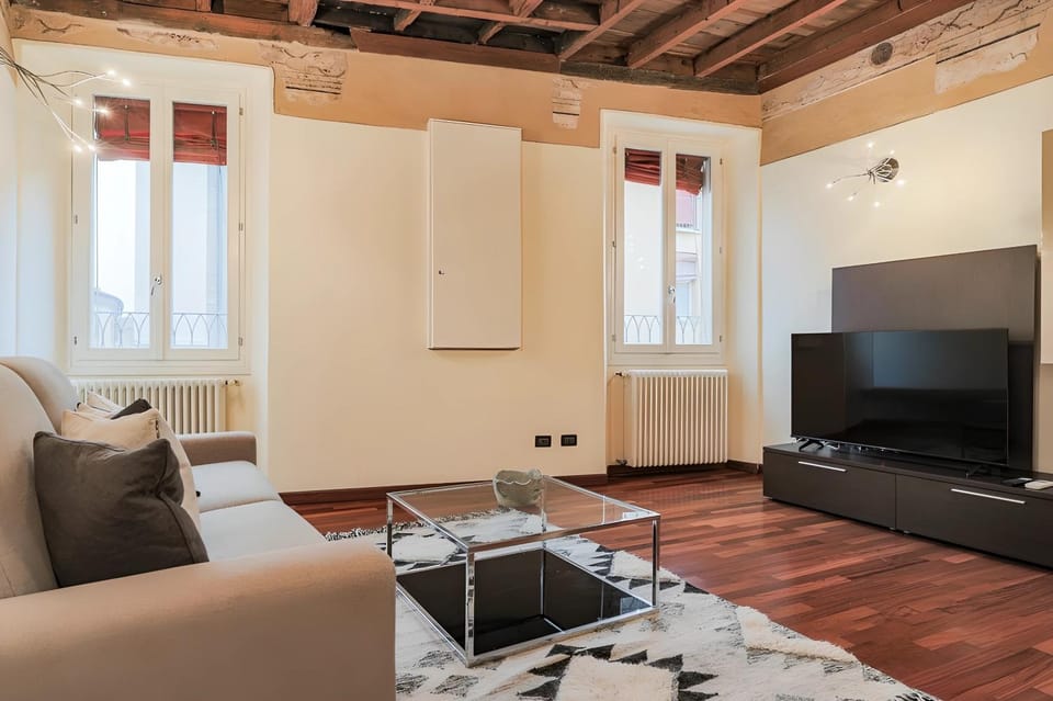 TV and multimedia, Living room, internet