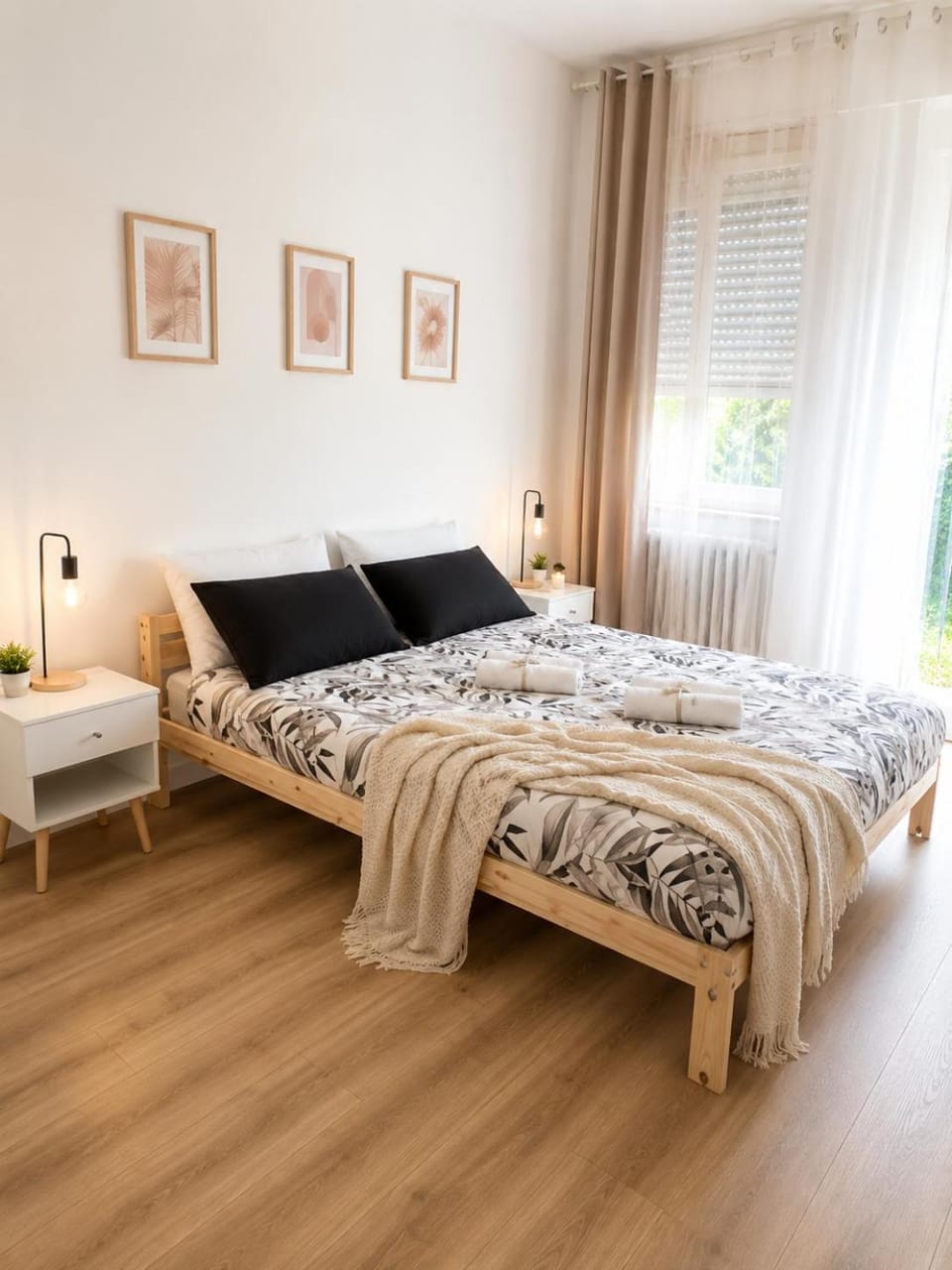 Bed, Bedroom