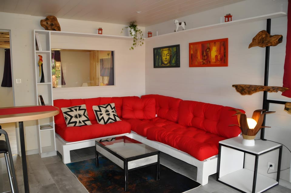Property building, Living room
