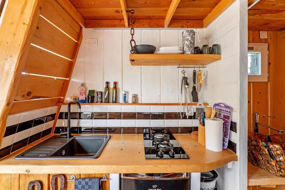 La Tiny House De Peggy House in Sisteron
