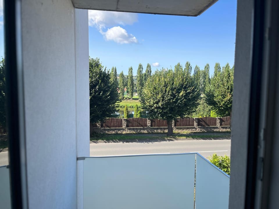 Útulný byt s terasou v dosahu Prahy Apartment in Czechia