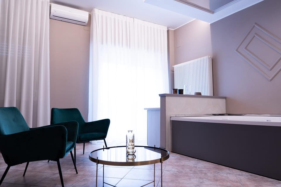 Residence Hotel Azzurro Bed and Breakfast in L'Aquila