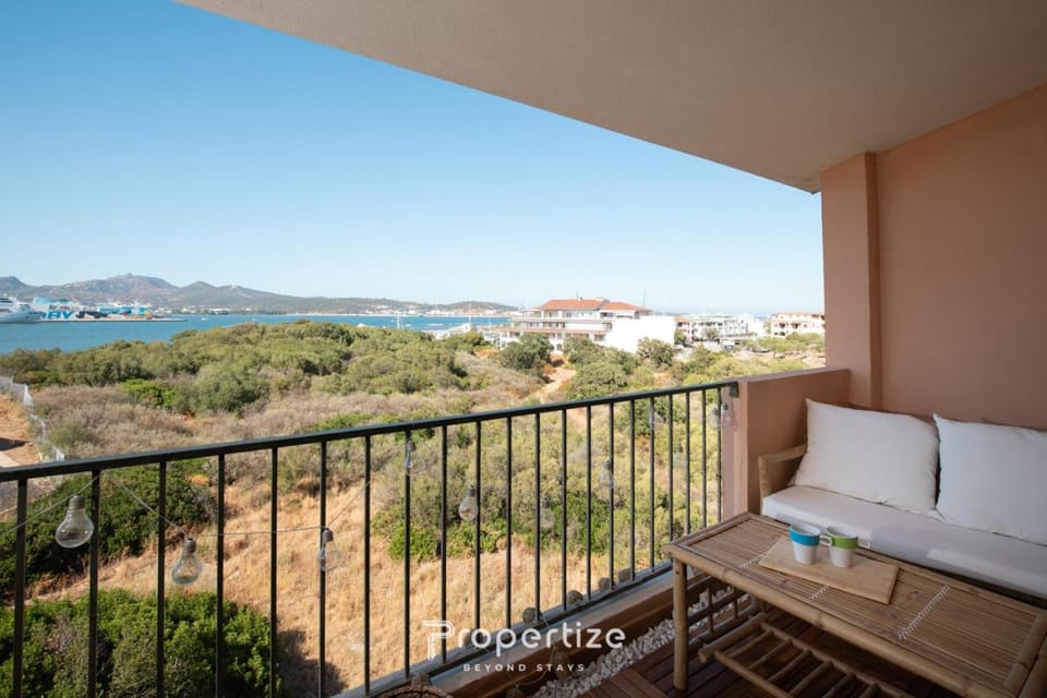 Studio Boho by Propertize Apartment in Olbia