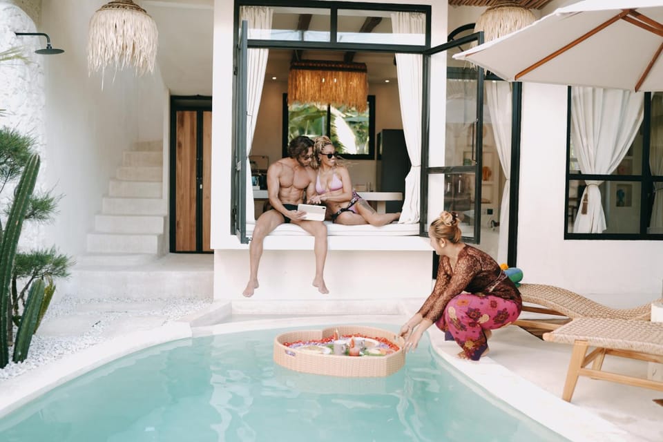 Dining area, Guests, Pool view, Swimming pool, Breakfast, Breakfast, Open Air Bath