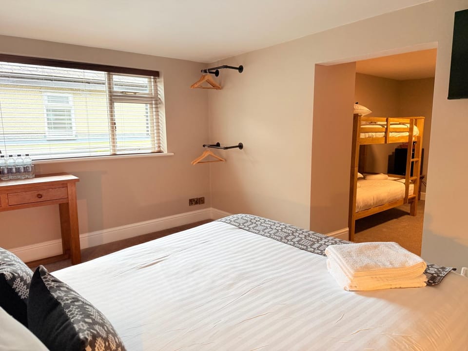 Tanronnen Inn Inn in Wales