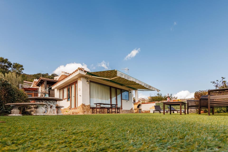 Property building, Garden, Garden view