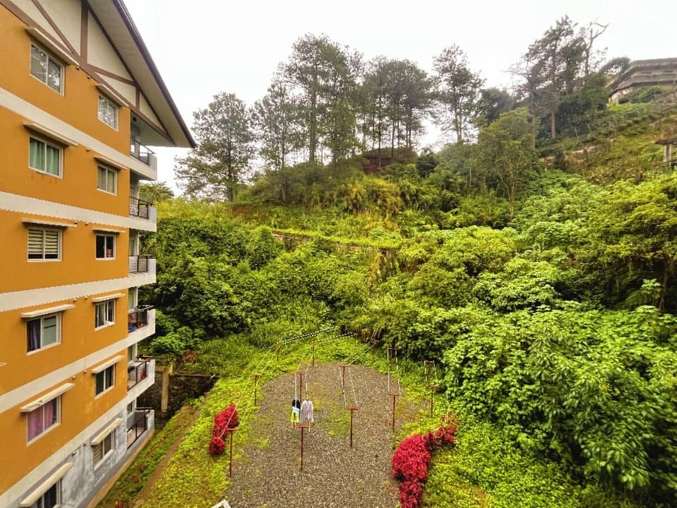 Amelie's 2BR Place Baguio Balcony Mountain View Apartment in Baguio
