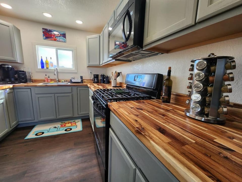 Babbling Brook Apartment Apartment in Canon City