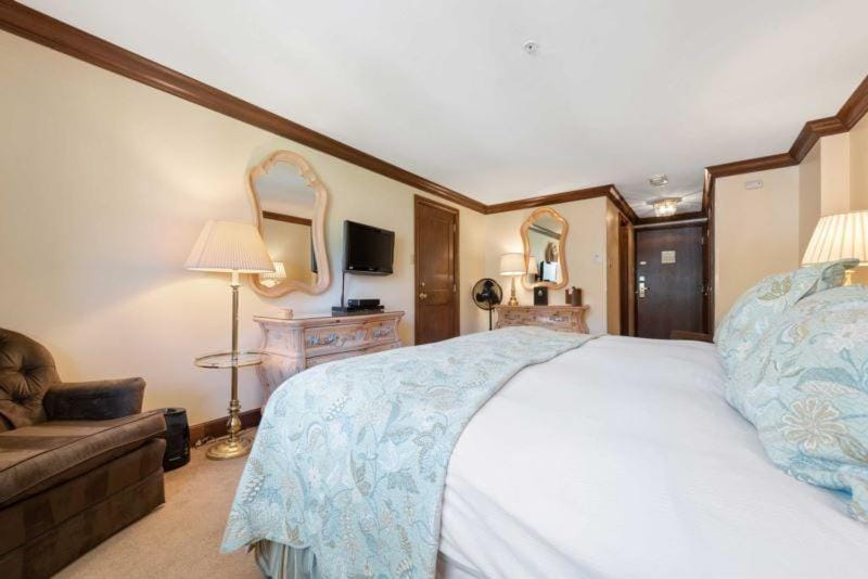 Lodge Tower 588 Hotel in Vail