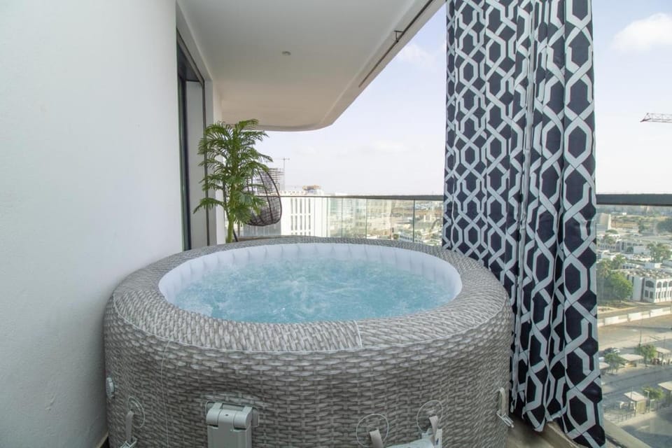Joli Studio au Cœur de CFC En Face Aeria Mall Apartment in Casablanca