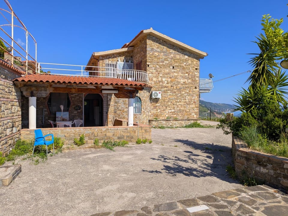 Property building, Sea view
