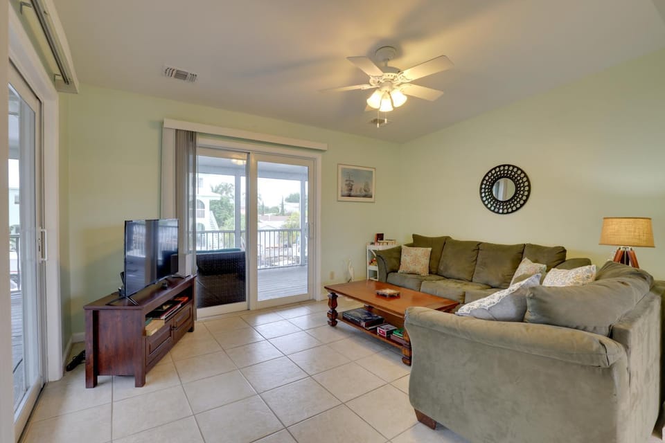 Canal-Front Florida Keys Home w/ Private Dock House in Marathon