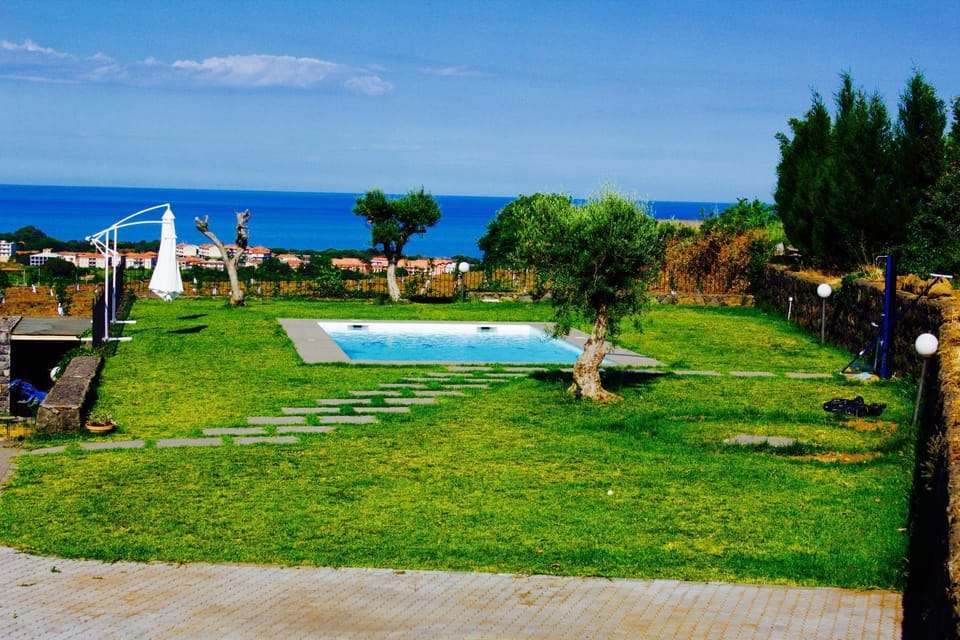 Garden, Pool view, Swimming pool