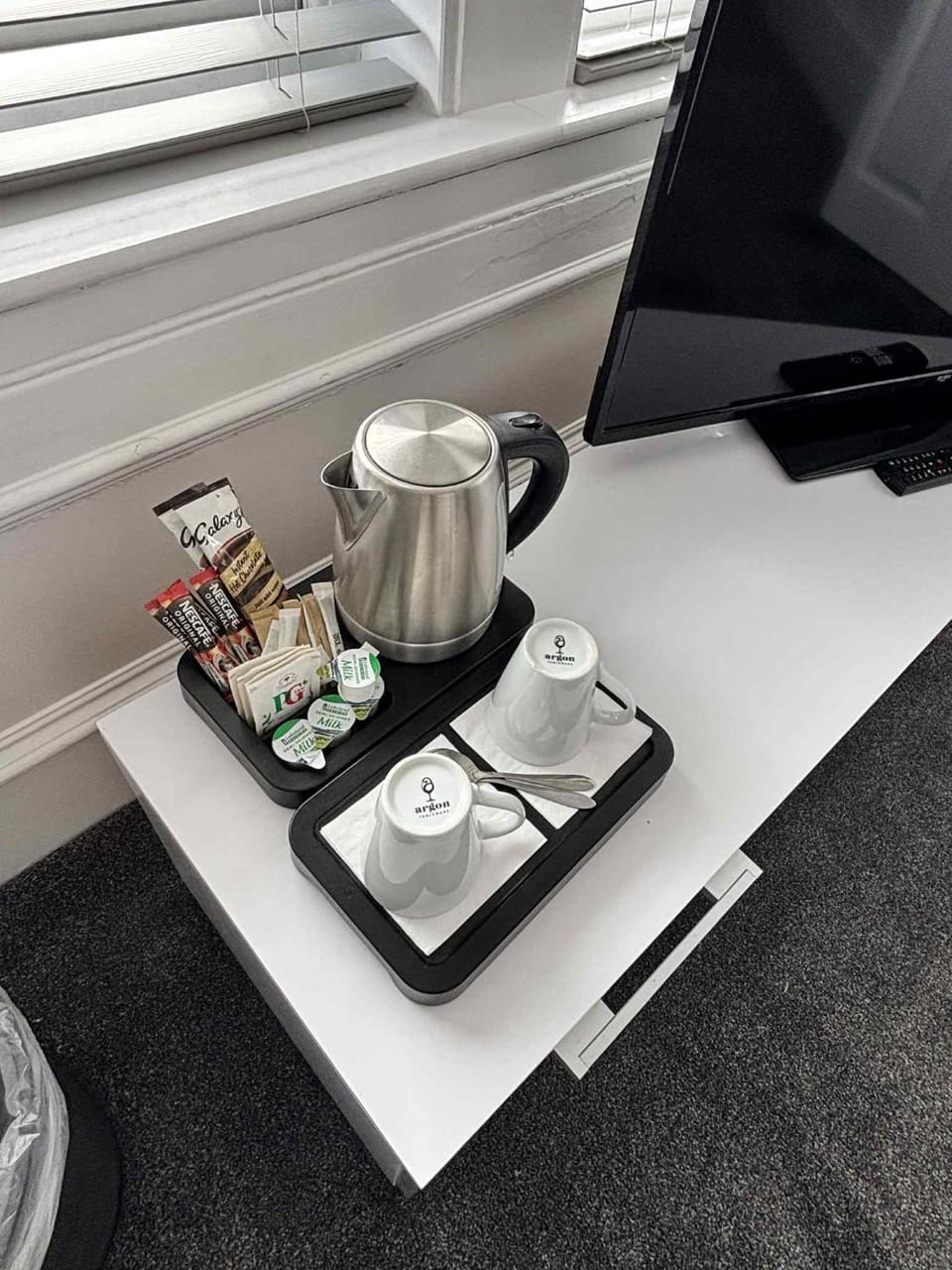 Coffee/tea facilities