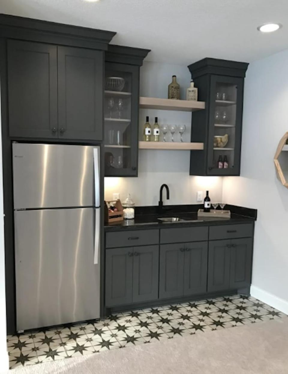 Kitchen or kitchenette