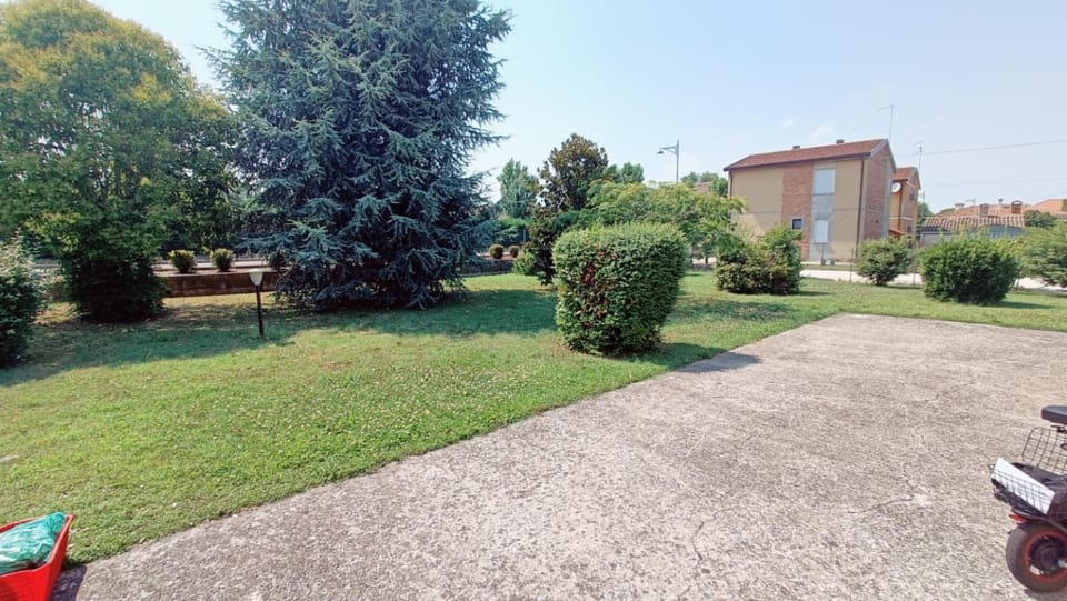 Garden, Garden view