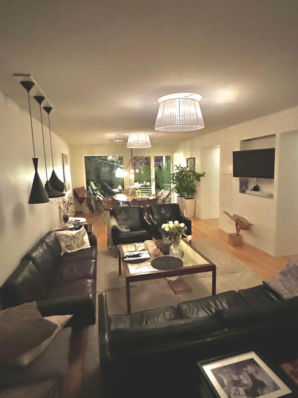 Communal lounge/ TV room, TV and multimedia, Living room, Seating area