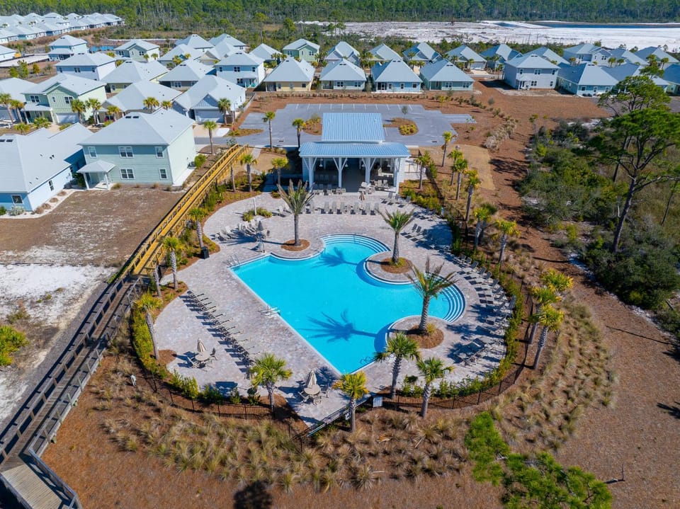 Sunset Bliss Cove by Pristine Properties Vacation Rentals House in Florida