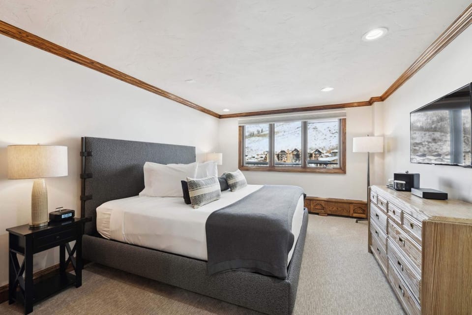 Lodge Tower 682 Hotel in Vail