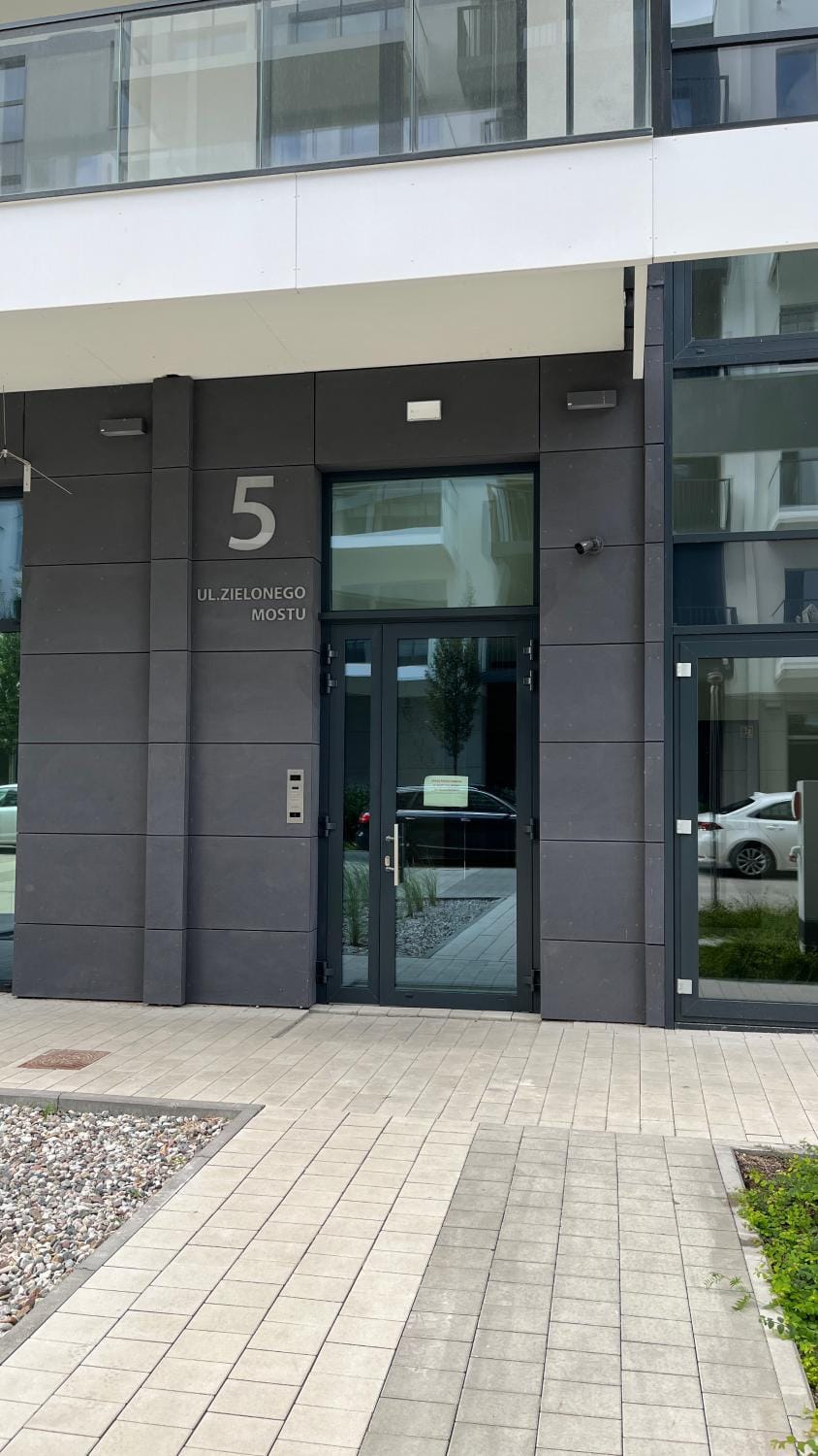 Facade/entrance, Day