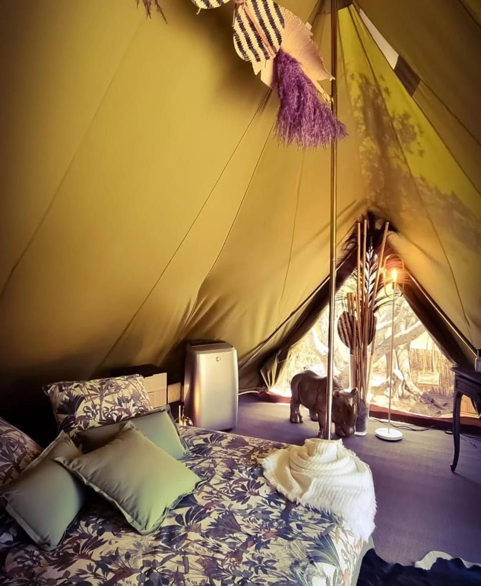 Glamping luxe entre mer et maquis Luxury tent in Ajaccio