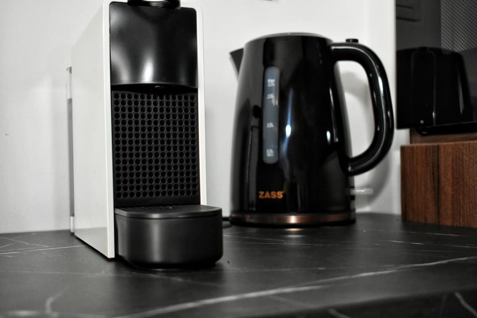 Coffee/tea facilities, Kitchen or kitchenette