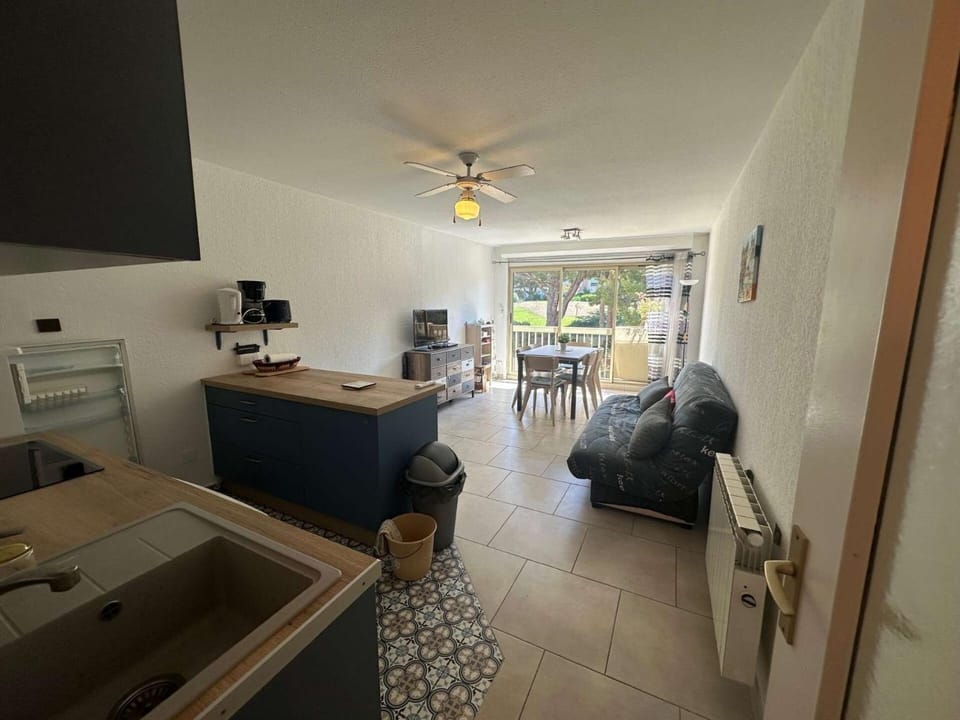 Résidence Marines D'aryana - Joli T3 au calme a proximité de la mer dans la Résidence Marines d'Aryana MAE-9803 Apartment in Six-Fours-les-Plages