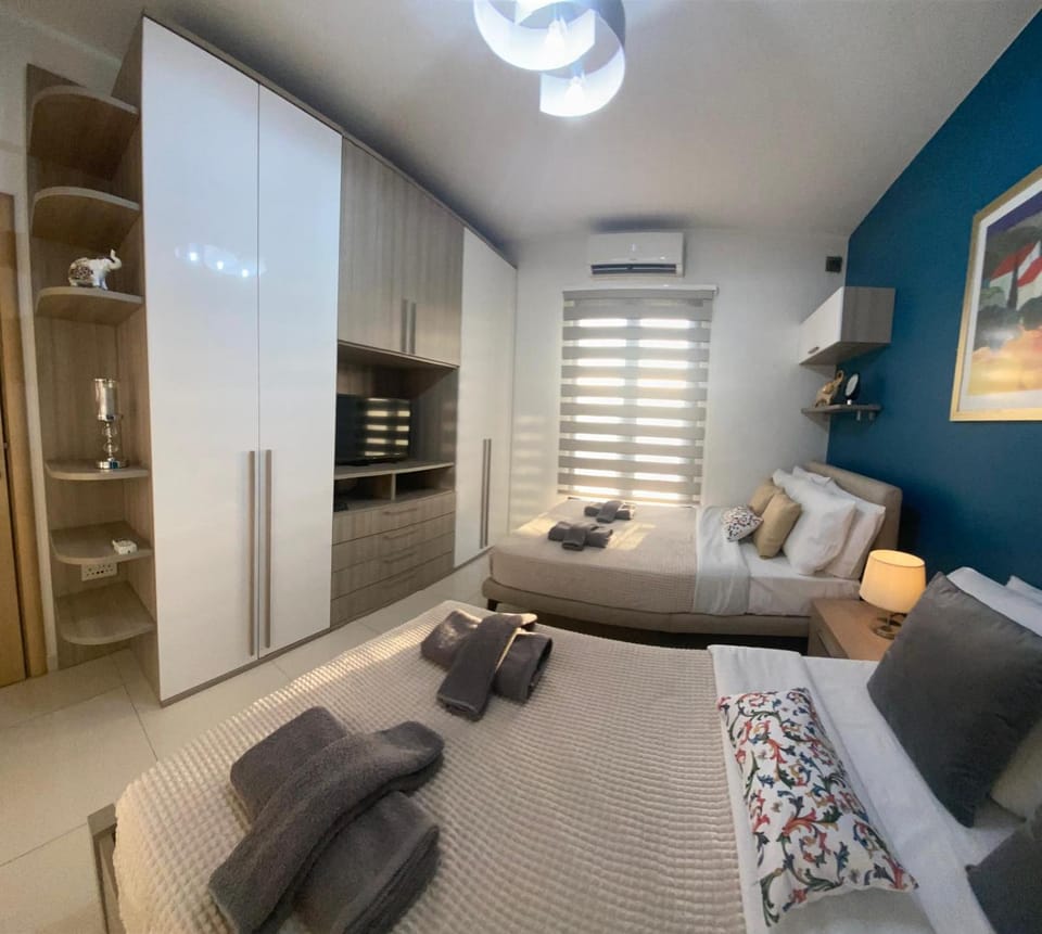 Bed, Bedroom, wardrobe