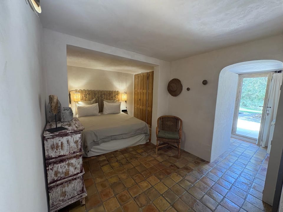 Mas Gallia Bed and Breakfast in Provence-Alpes-Côte d'Azur