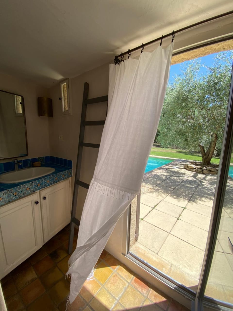 Mas Gallia Bed and Breakfast in Provence-Alpes-Côte d'Azur