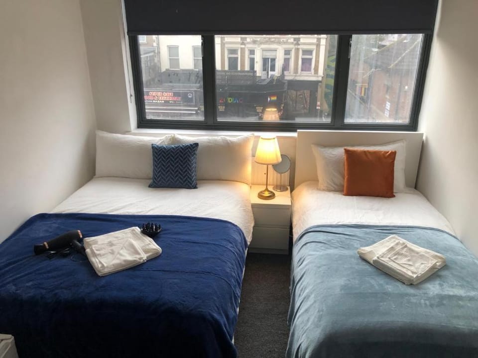 Modern Private Bedrooms in Euston 2 Vacation rental in London Borough of Islington