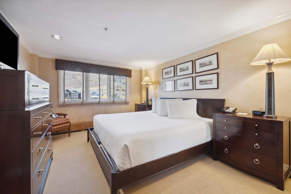 Lodge Tower 690 Hotel in Vail
