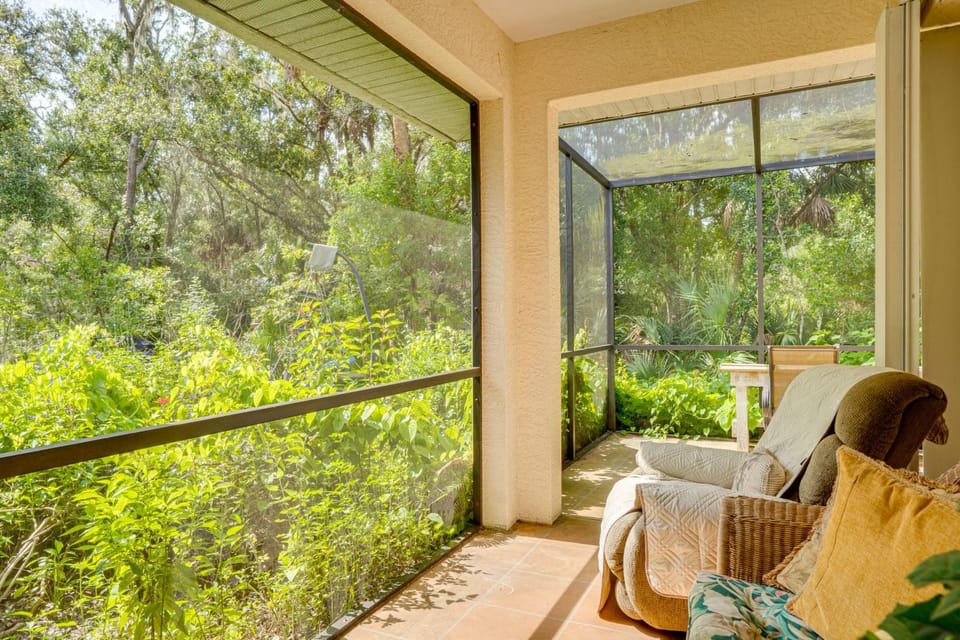 Forested Wimauma Retreat 2 Mi to State Park! House in Tampa Bay