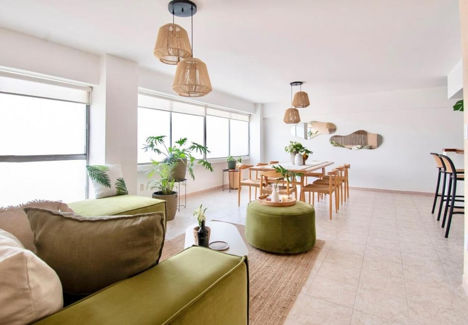 Tropical Mega Mexican Beach Apartment in Mexico City