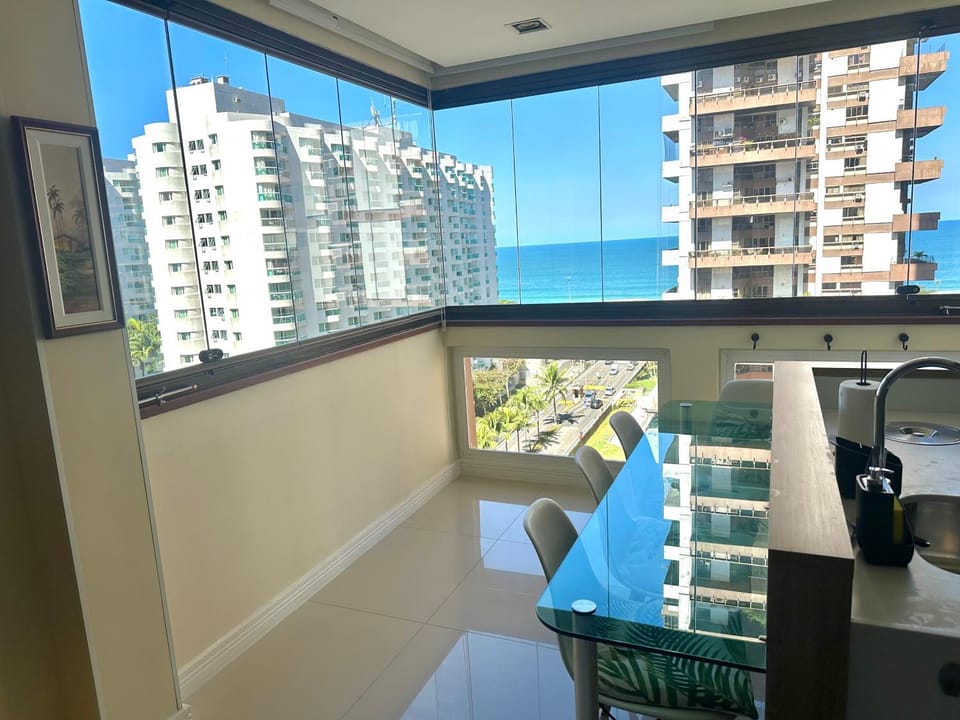 Apartamento Barra da Tijuca Frente Mar Apartment in Rio de Janeiro