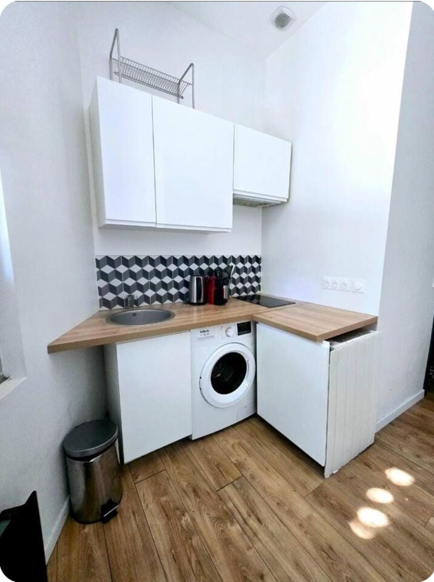 Cozy studio à Nansouty Apartment in Bordeaux