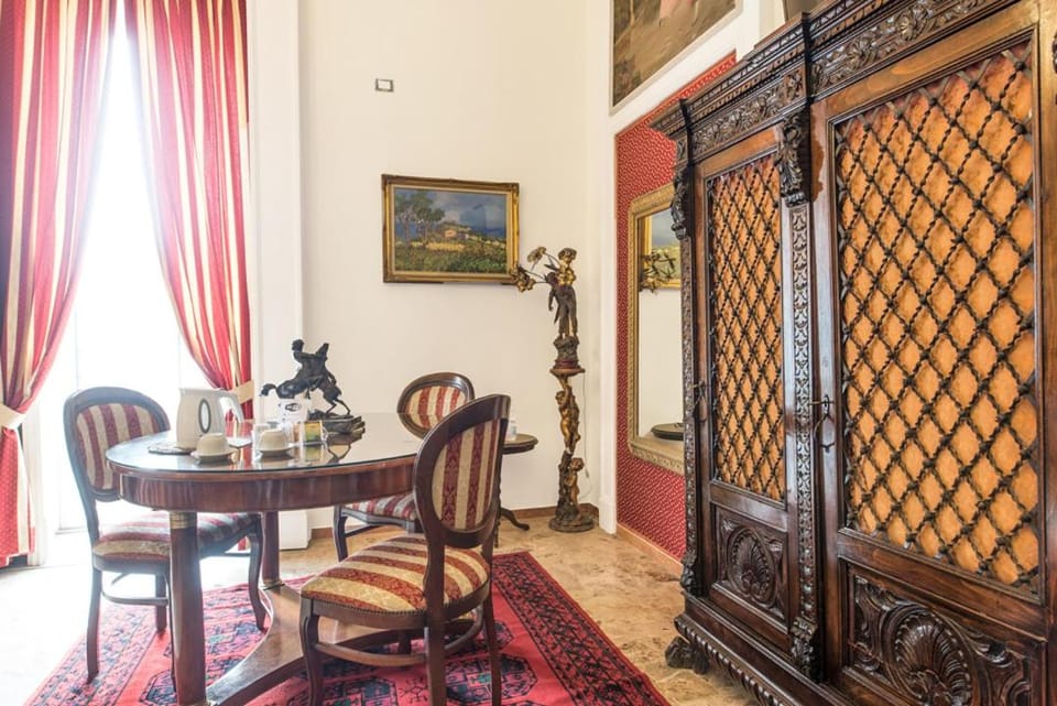 B&B Graziani Relais Bed and Breakfast in Naples