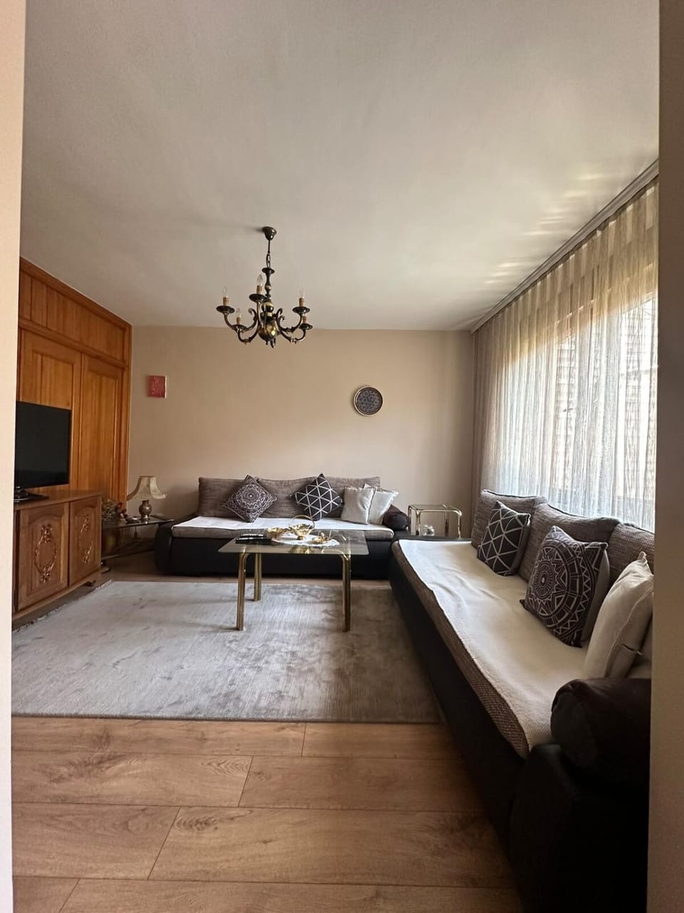 TV and multimedia, Living room, Seating area