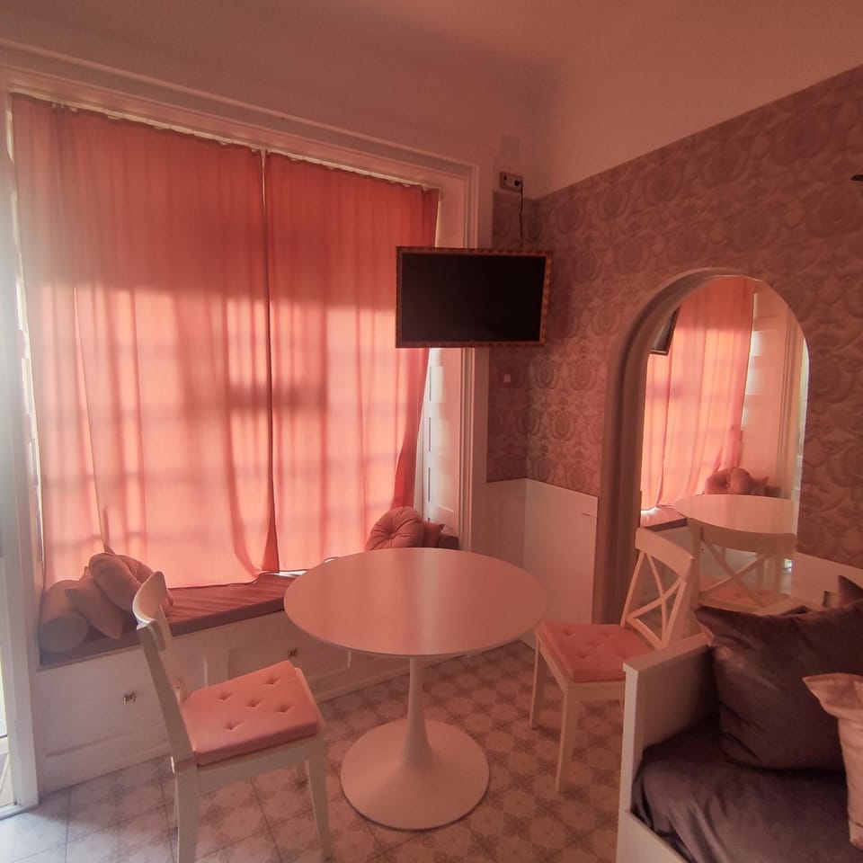 RetroDream Apartment in Novi Sad