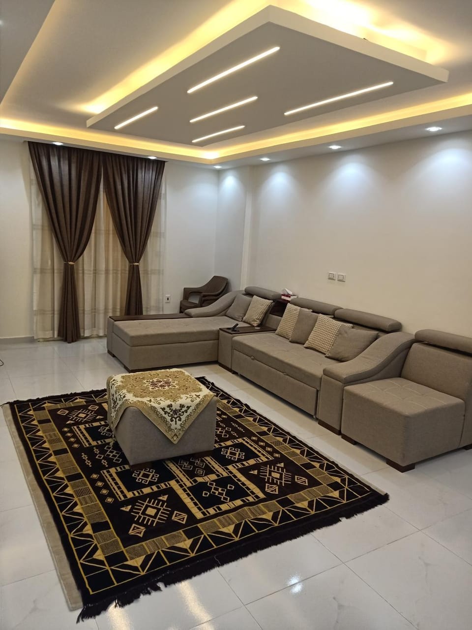 Vegas Pyramids View Apartment in Egypt