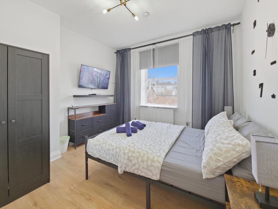 Urban retreat near the station Apartment in London