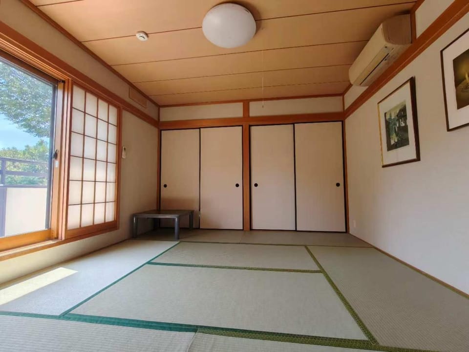 izu花縁 Bed and Breakfast in Shizuoka Prefecture