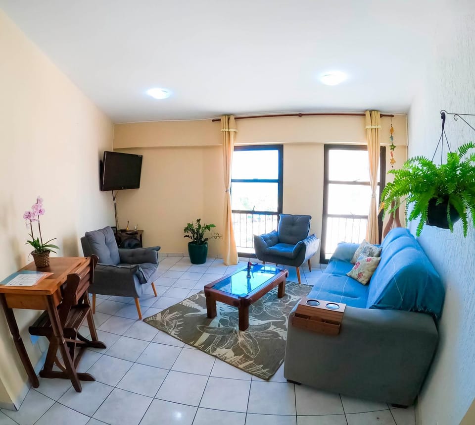 Nearby landmark, Communal lounge/ TV room, TV and multimedia, Living room, Seating area, Sea view, internet