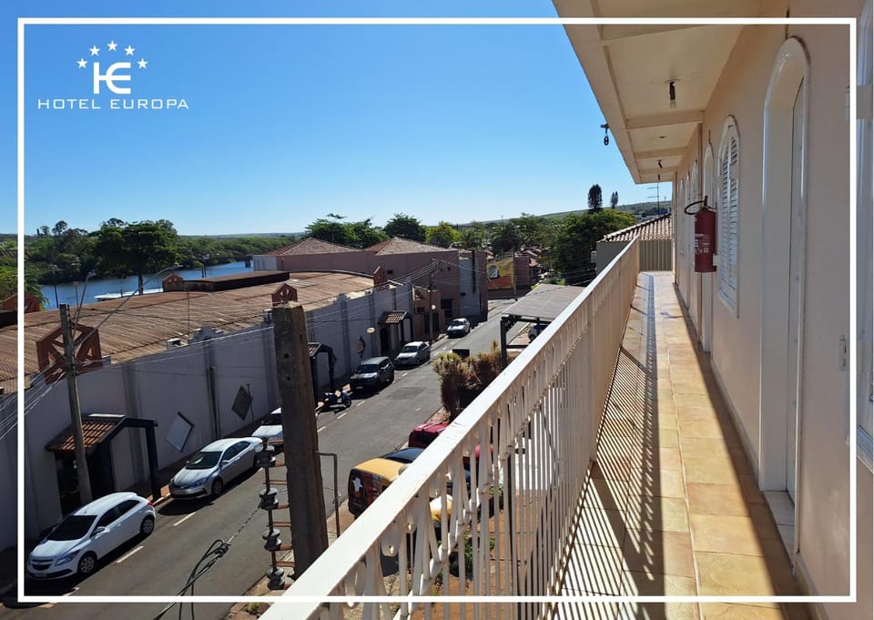 Property building, Day, Neighbourhood, Natural landscape, View (from property/room), Balcony/Terrace, Street view, Location, Parking