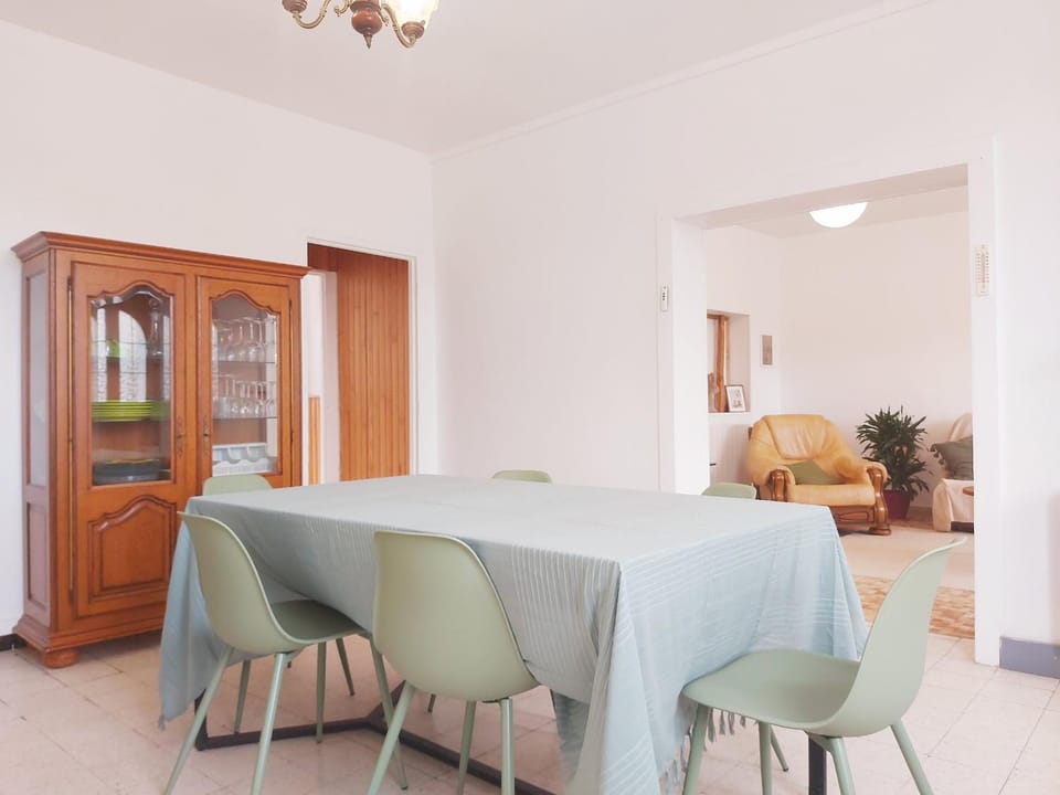 Gîte spacieux au cœur de Marboué - FR-1-581-155 House in Centre-Val de Loire