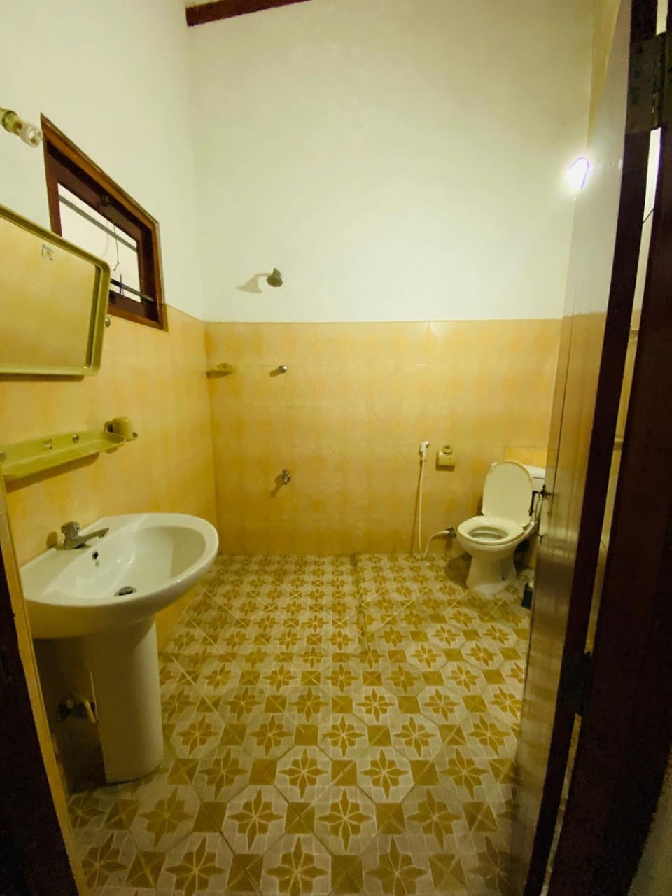 Toilet, Bathroom