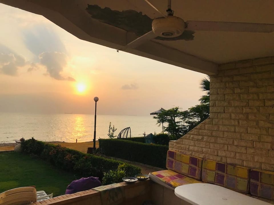 Patio, View (from property/room), Balcony/Terrace, Sea view, Sunrise