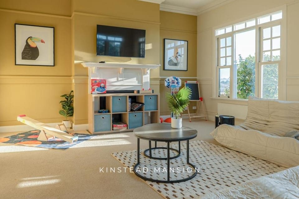 Game Room, TV and multimedia, Living room, Seating area