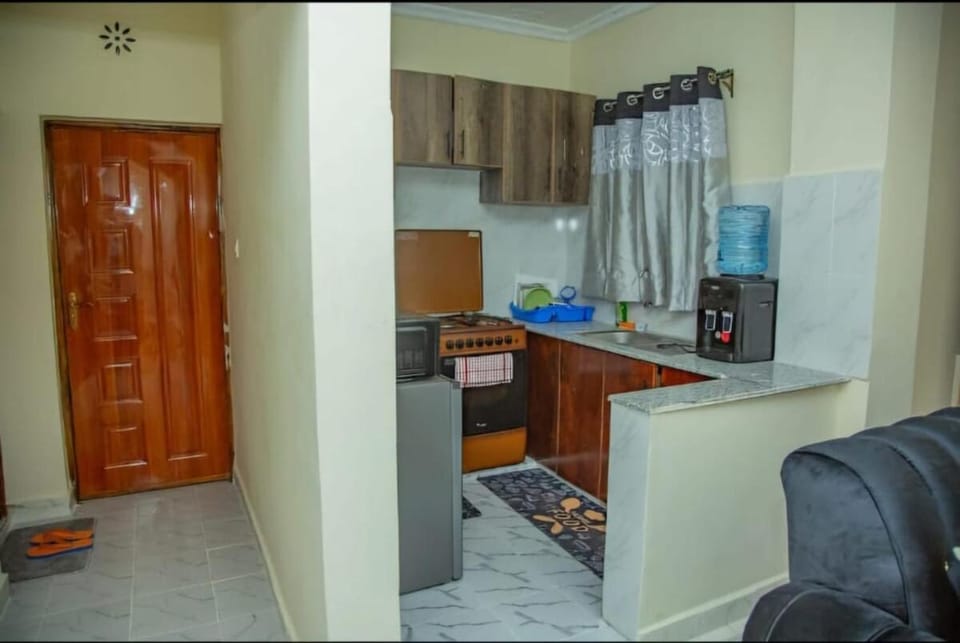 Bliss Luxury Suite with WIFI and Balcony Apartment in Kenya