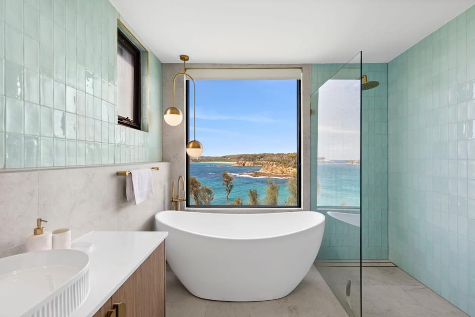 Bathroom, Sea view, Bath